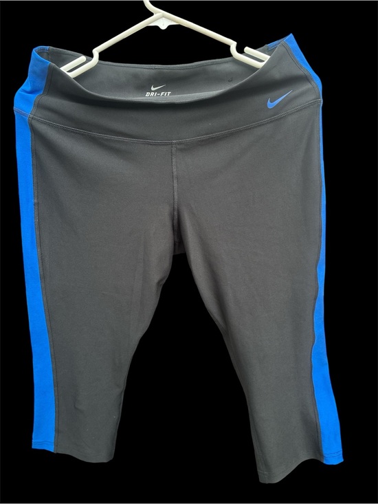 Nike Other - Nike Dri-FIT Women's Large Gray Capri Leggings Blue Side Stripe Cropped Crop L